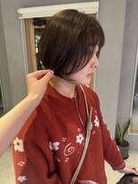 バイエイト(X8) 横顔美人/ショートボブ
