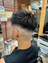 スタンドバーバー 柏(STAND BARBER)&nbsp;リバースセンターパート/ニュアンスウルフ/ダウンバング/柏