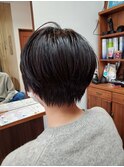 ショートボブ
