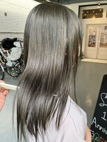 シダ(sida)&nbsp;艶々オリーブグレージュ