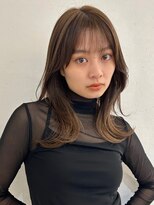 大人かわいいくびれミディアム