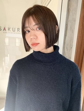 サクラ オモテサンドウ(SAKURA) シースルーバングボブ ミニボブ 切りっぱなしボブ