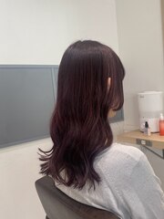 【スタイル】ワインレッド×巻き髪スタイル