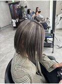 透明感のあるハイライトカラー