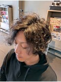 ゆるめのスパイラルパーマ