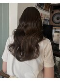 くすみベージュ