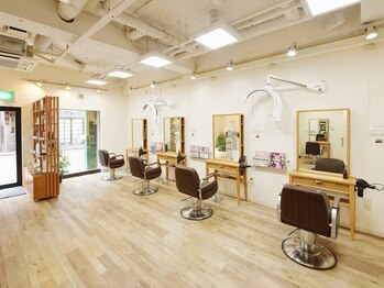 ディープヘアドレッシング(DEEP HAIR DERSSING)の写真/マンツーマンサロンならではのお客様目線に沿ったカウンセリングと施術でお客様のなりたいイメージを叶える