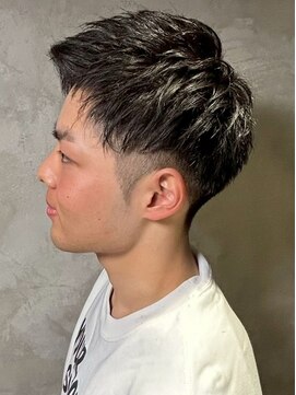 ディスイズバーバーサード(THIS IS BARBER 3rd) ツーブロック アップバング 刈り上げ ビジネスヘア フェード