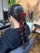 ジーワンヘアー(G1 HAIR) 【ヘアアレンジ】 ツイン編み下ろし