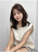 ミディアムレイヤー　多幸感ヘア　前髪カット