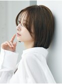 表参道白髪ぼかしレイヤーボブベージュアッシュグレージュ60代