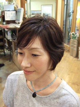 かみきりや Acquto カジュアルショート