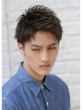 リット×ベリエ(Lit.×belier) ツーブロック/センターパート/ポイントパーマ[薩摩川内]