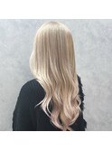 ケアブリーチでホワイトベージュ