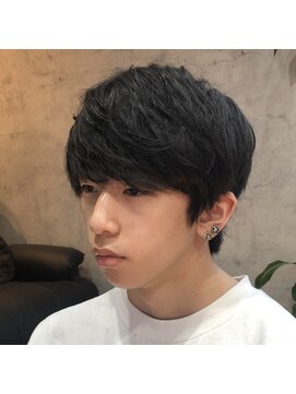 ジェムストーン(Gemstone) 長め前髪のメンズショート