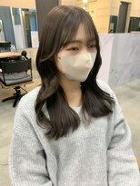 アリュウル 表参道 青山(Allure) 透明感グレージュ くびれヘア