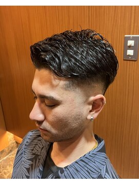 ヘアモード キクチ 銀座店 銀座　理容室　床屋　フェードカット　七三スタイル