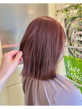 シンク オモテサンドウ(sync omotesando) お肌が綺麗に見えるカラー