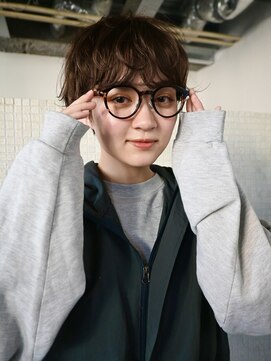 ディッセンバー 神宮前(December) 小顔マッシュショートブラウンカラーパーマ20代渋谷原宿神宮前