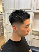 ミリオンバックス 神田店(Million Bucks)&nbsp;スパイキーショート/スペインカール<理容室>[メンズ/床屋/神田]