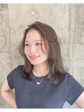 ハーフアンドハーフ(HALF and HALF) レイヤーカット/オリーブグレージュ