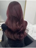 紫味のある赤髪も人気です！