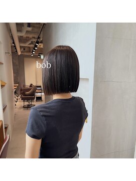 リトグラフ(Lithograph) ぷつっとボブ