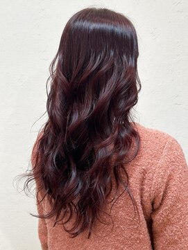 セルカ 新宿(CERCA) ワインレッドカラー【CERCA新宿/新宿西口】