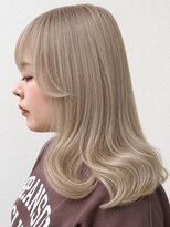 レクタ(recta)&nbsp;大人30代40代ミルクティーベージュのくびれレイヤーミディ