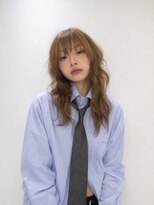 オーマ(OMA)&nbsp;レイヤーベージュ/@katagishi_00