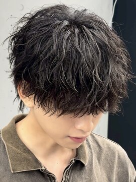 オーバル ジングウマエ(OVARL jingumae) ルーズパーマ縦落ちパーマツイストスパイラル