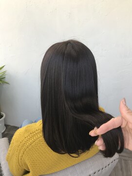 ベレッタ ネヤガワ(veretta. neyagawa) 髪質改善(ミネコラ)/ストレート/黒髪ロング/透明感カラー/抜け感