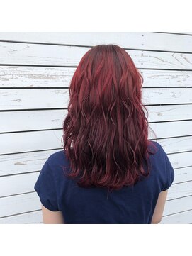 クリーピー(CREAPY) 目立つこと間違いなし！塩基性カラー