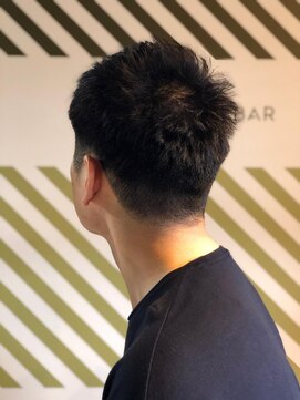バーバーバー アカバネ(BARBER-BAR AKABANE) 大人の刈り上げスタイル【BARBER-BAR】
