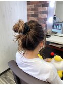 無造作ウェーブ×ハイライトカラー透け感20代大人可愛いロング