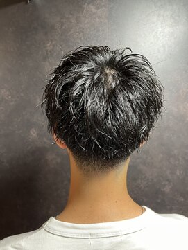 プレミアムバーバー 原宿店(PREMIUM BARBER produce by HIRO GINZA) 流行りのソフトツイストスパイラルパーマ