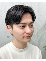 フイ 代々木(Hui)&nbsp;メンズ/アップバング/ツーブロックマッシュ/束感ショート波巻き