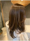 【脱白髪ぼかしハイライト】×ミディアムレイヤー