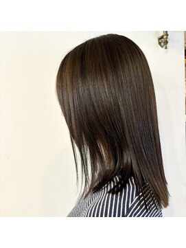 エルムトウキョウ(ELM Tokyo) ハイライト&ローライトの立体感カラー