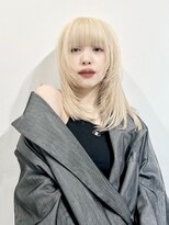 ココ 原宿(KOKO) ホワイトブロンドケアブリーチイメチェンレイヤーワイドバング
