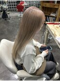 ミルクティーベージュ