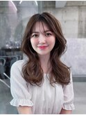 メルティカラー似合わせカットフェミニンロング韓国レイヤー