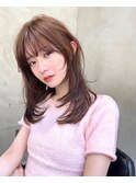 Aimee 町田　オリーブグレージュ×内巻きレイヤー