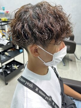 リット×ベリエ(Lit.×belier) 鹿児島シャドウパーマフェザーパーマ波巻きパーマスペインカール