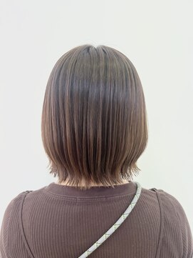 アッシュ 十日市場店(Ash) 軽めボブ