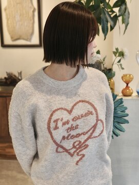 ウィム(wim) 『スリークボブ』前下がりボブ/ぱつっとボブ