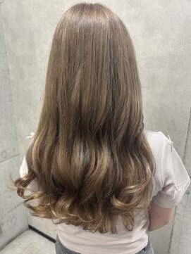 ルノン(LUNON) 黒髪クラゲヘアーオリーブグレー小顔ココアベージュ