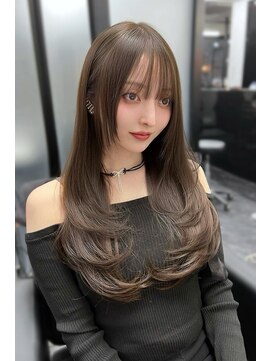 ランズ(LANDS) アッシュカラーザクザクレイヤーカット 【韓国ヘア 大阪 梅田】