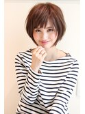 黒髪でも可愛く決まるひし形ショートボブ