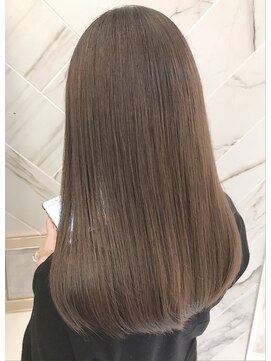 ジーナ 船橋(Zina) オトナ女子ツヤ髪アッシュカラーふんわりミディシースルーバング